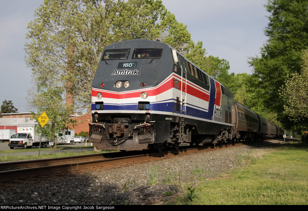 Amtrak 80